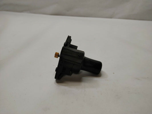 New International 3560931C2 Motor Control Inside Outside Fleetguard PA66-GF15