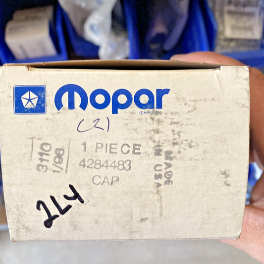 New OEM Mopar Wheel Center Cap 1992-95 Town & Country Dodge Caravan 4284483