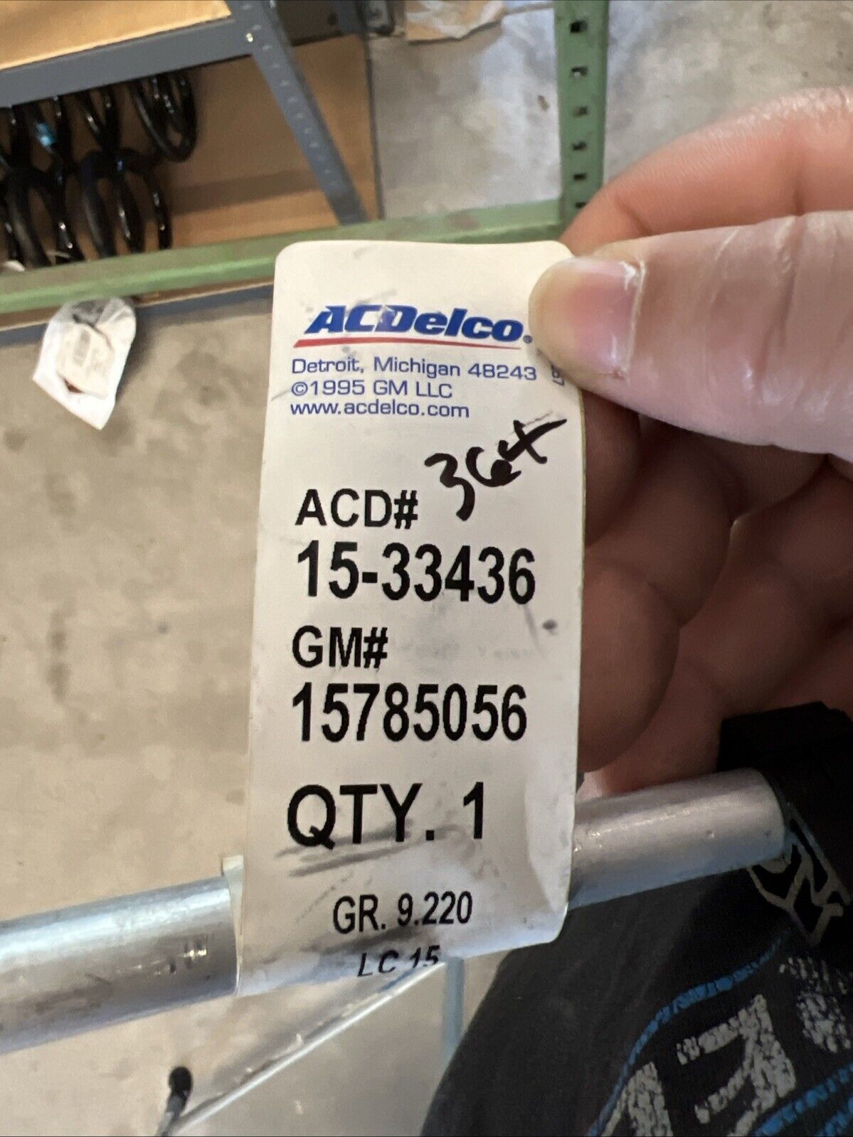 Genuine OEM GM Cadillac Escalade A/C Hose 1999-2006 15785056 ACDelco 15-33436