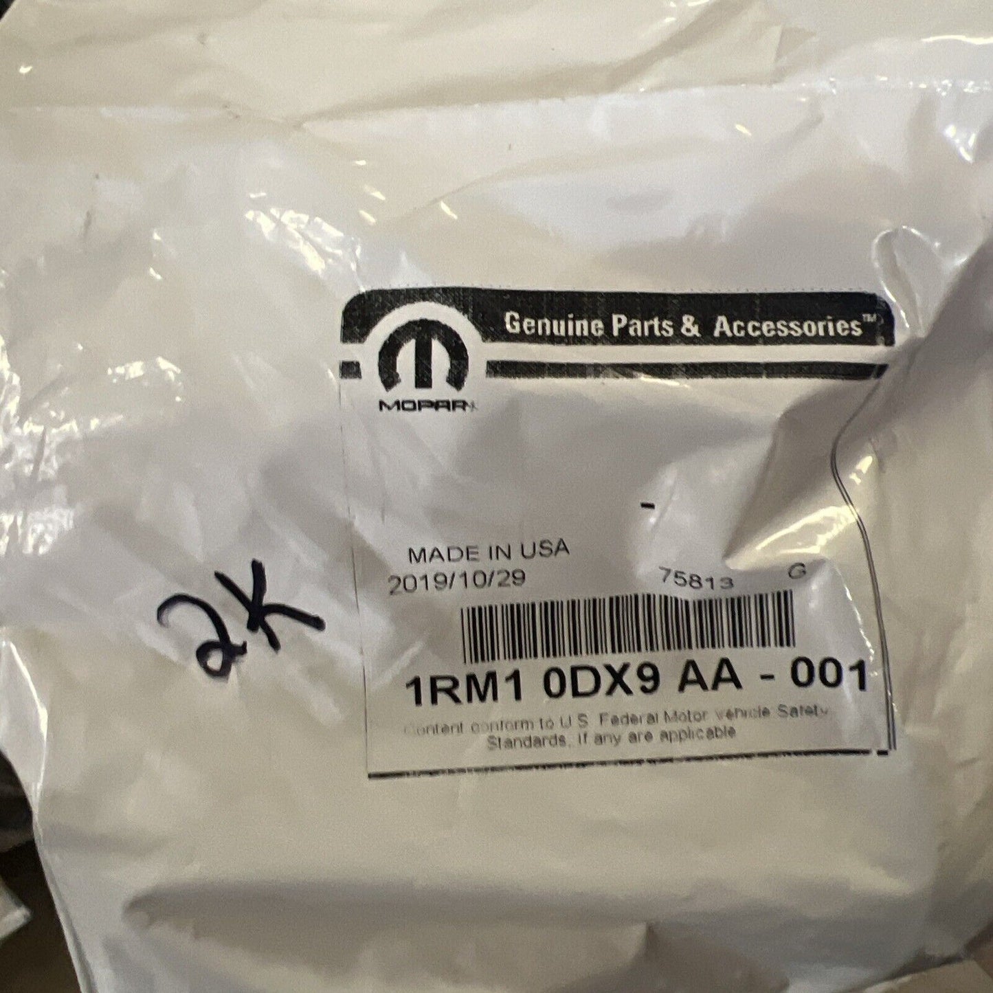 New OEM Genuine Mopar 1500 Classic 2013-2020 Headrest Sleeve Locking 1RM10DX9AA