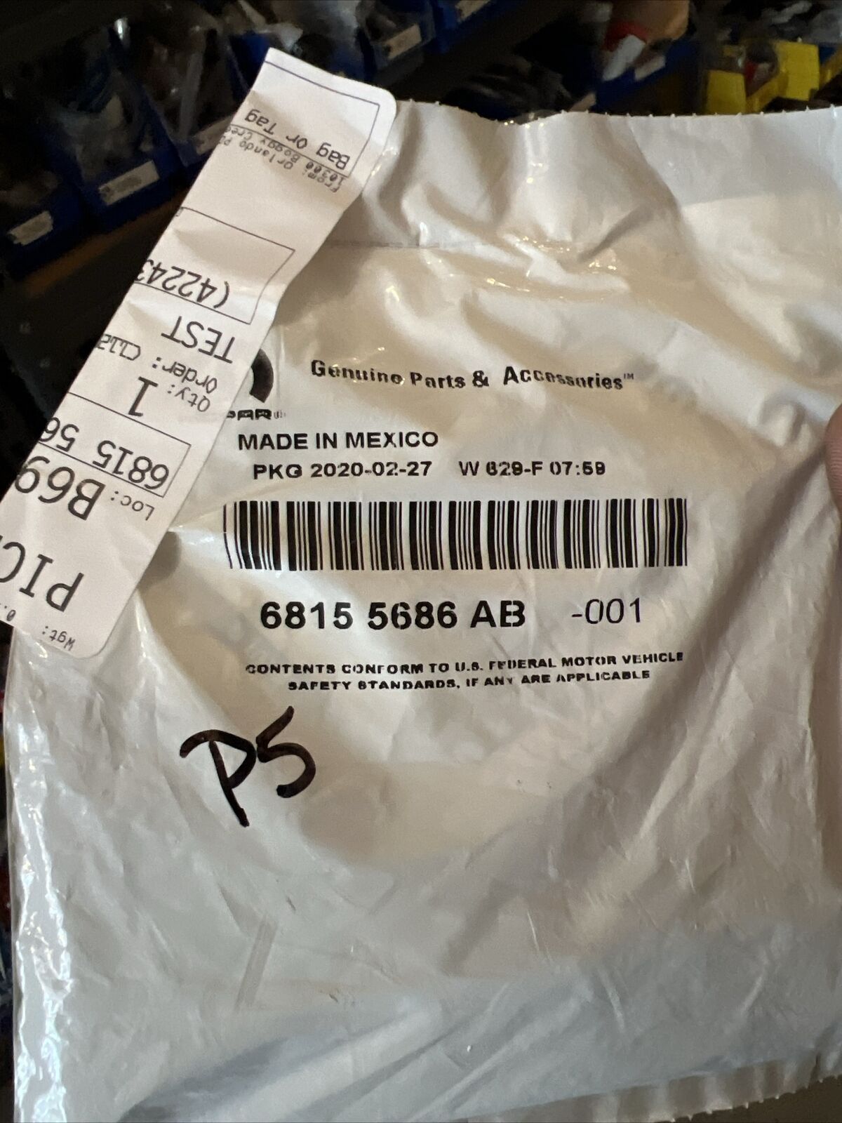 Genuine OEM Mopar Integrated Key FOB Transmitter 2015-2017 68155686AB