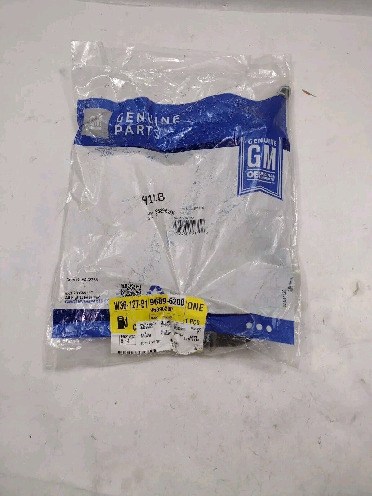 Genuine OEM GM Chevy Cruze Engine Coolant Hose 2011-2016 96896200