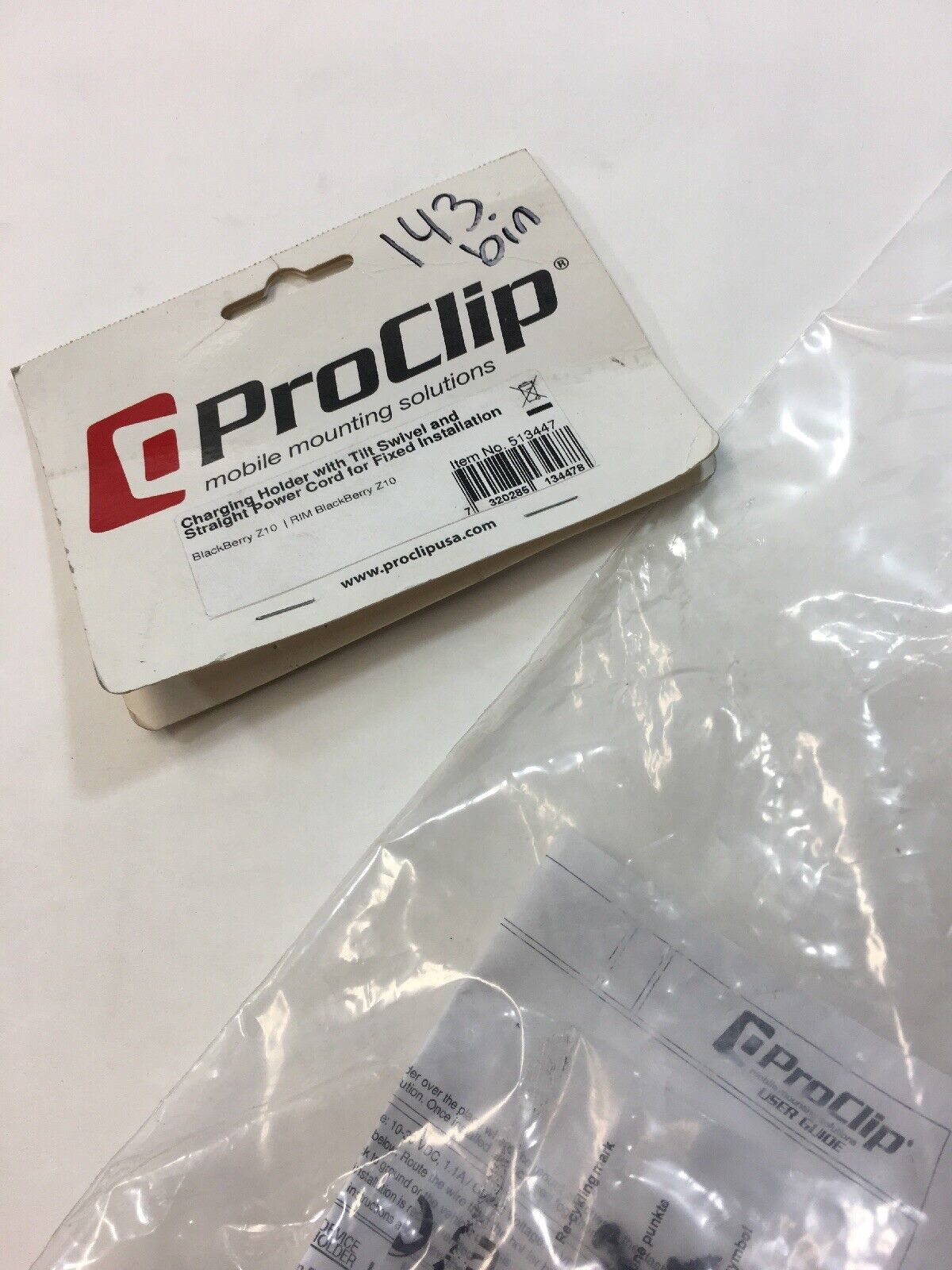 New OEM ProClip Charging Dash Holder Blackberry Z10 513447