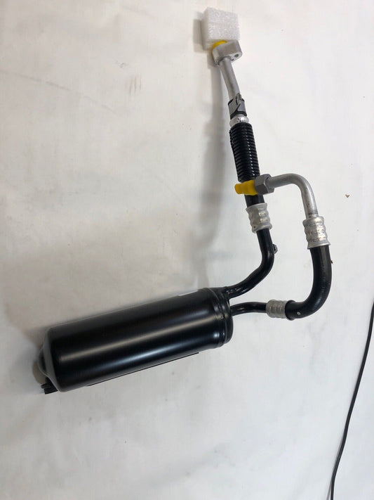 New OEM FORD A/C Accumulator with Hose Assembly Motorcraft YF-37651