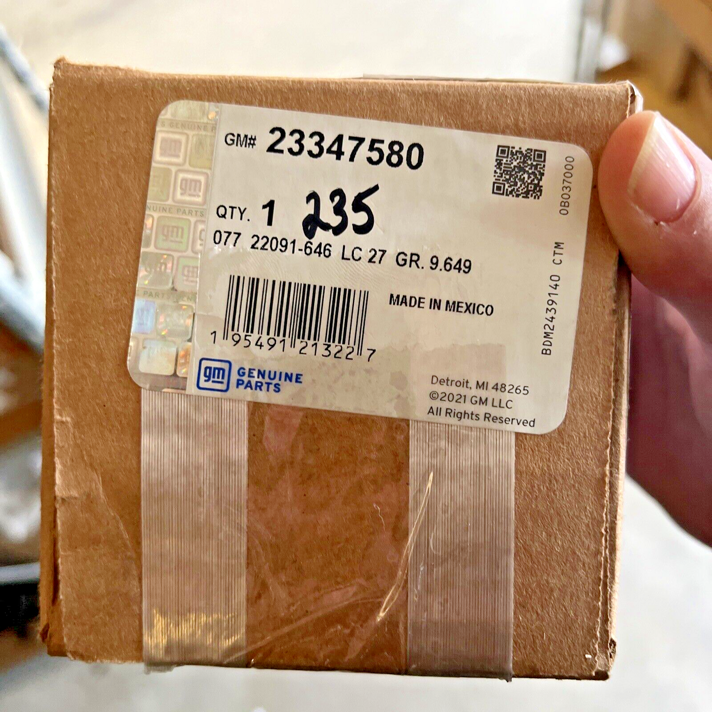 Genuine OEM GM Camaro Radio Control Switch Jet Black 2014-2023 23347580