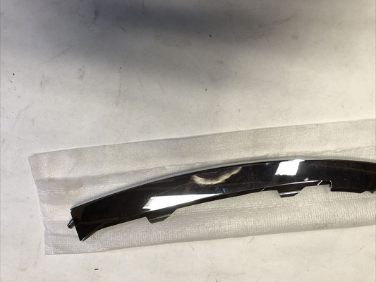 New OEM Genuine Kia Right Passenger Side Trim Grill 86564D4000