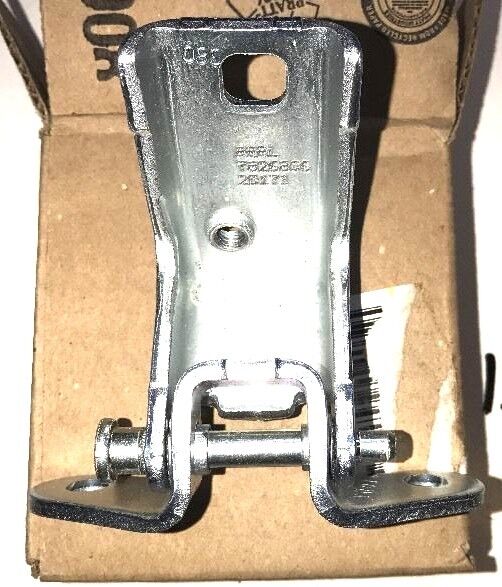 New OEM Ford Escape Door Hinge Rear Right Passenger Lower 01-12 7L8Z7826810A