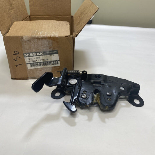 New OEM Nissan Maxima Male Hood Lock 2006 65601-7Y00B