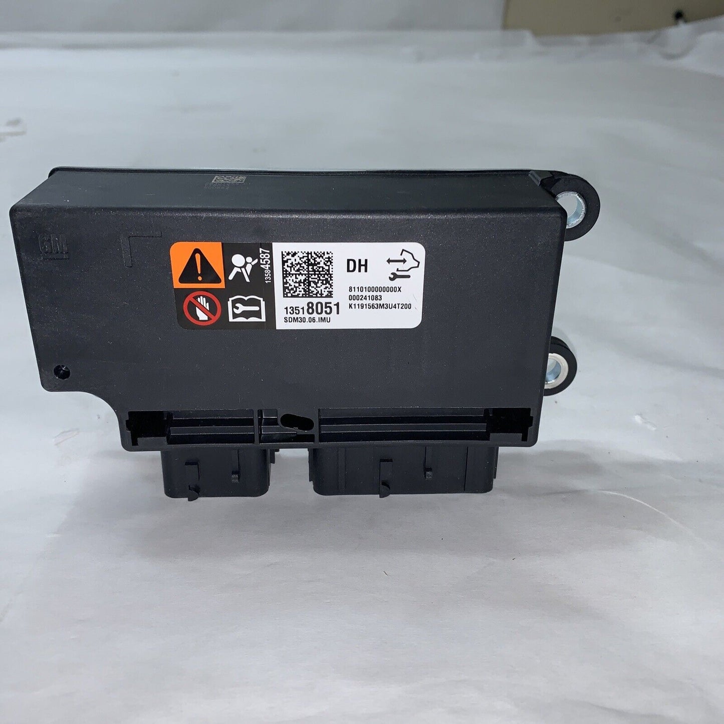 New OEM GM Chevrolet Silverado 2500 15-16 Control Module 13592892