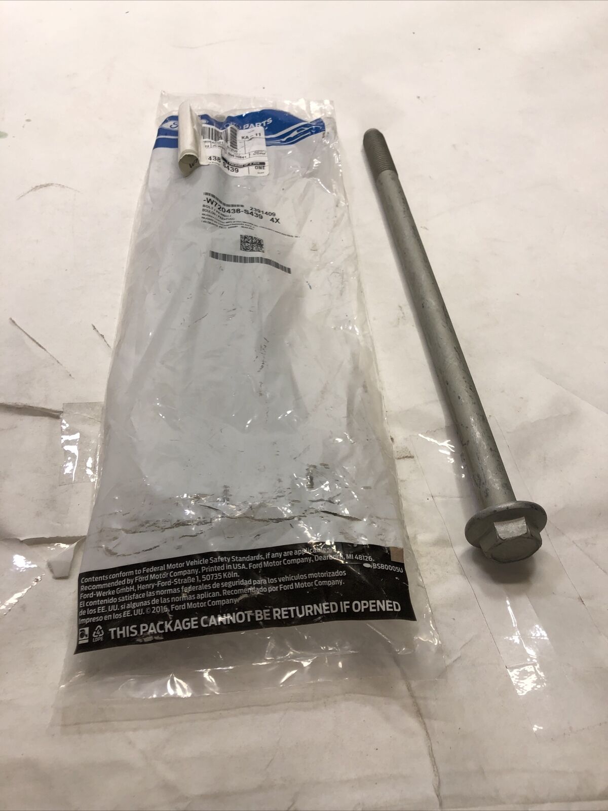 1 FORD OEM 2020 Aviator Rear Suspension-Lower Cntrl Arm Mount Bolt W720438S439