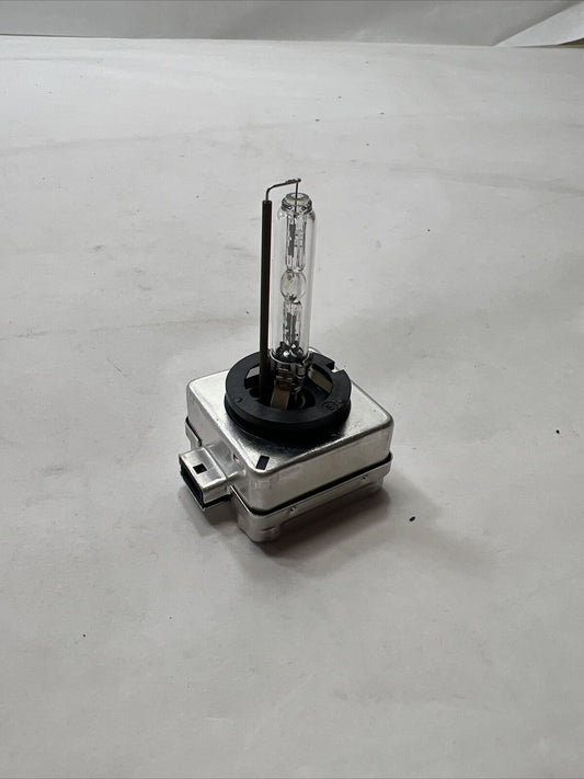 New OEM Genuine GM Chevrolet Camaro Hid Bulb 10-15 13503430