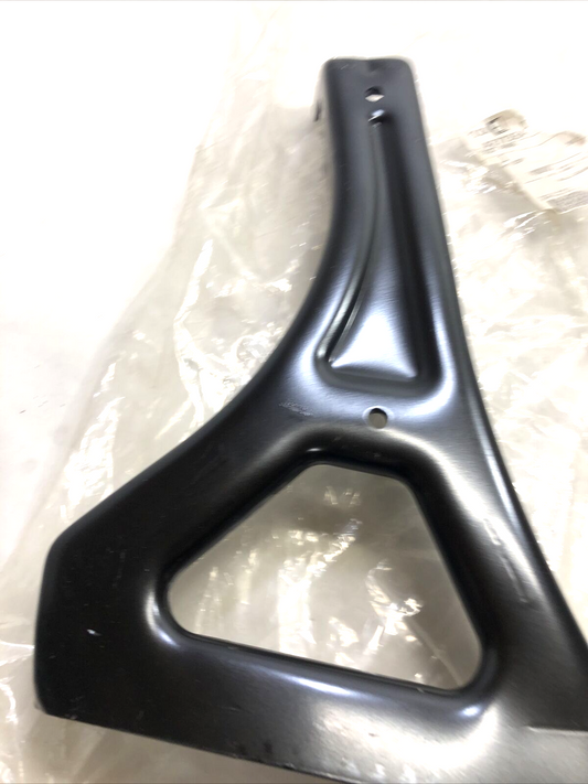 New OEM Mopar Passenger side Bumper Mounting Bracket 2015-16 55274868
