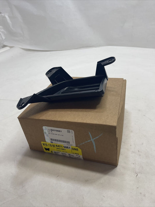 New OEM Genuine GM 19-22 Driver Side Fog Lamp Opening Cover Black 84219061