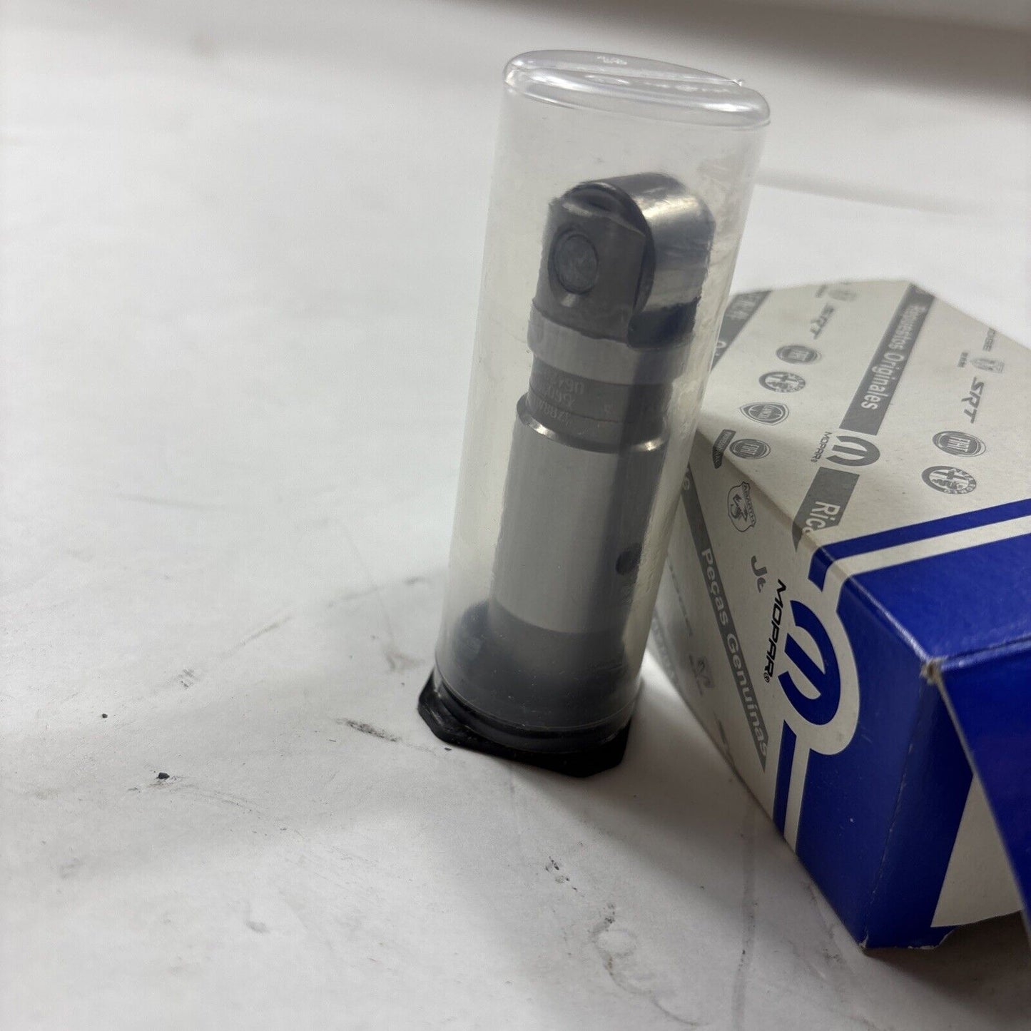 NEW OEM Mopar Camshaft Hydraulic Roller Deactivating Lifter Rear Yoke 5038788AD
