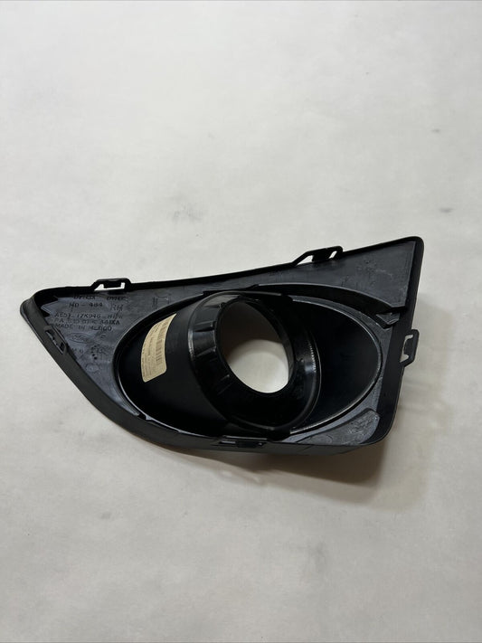New OEM Genuine Ford Fog Light Housing AE5Z-17E810-CA