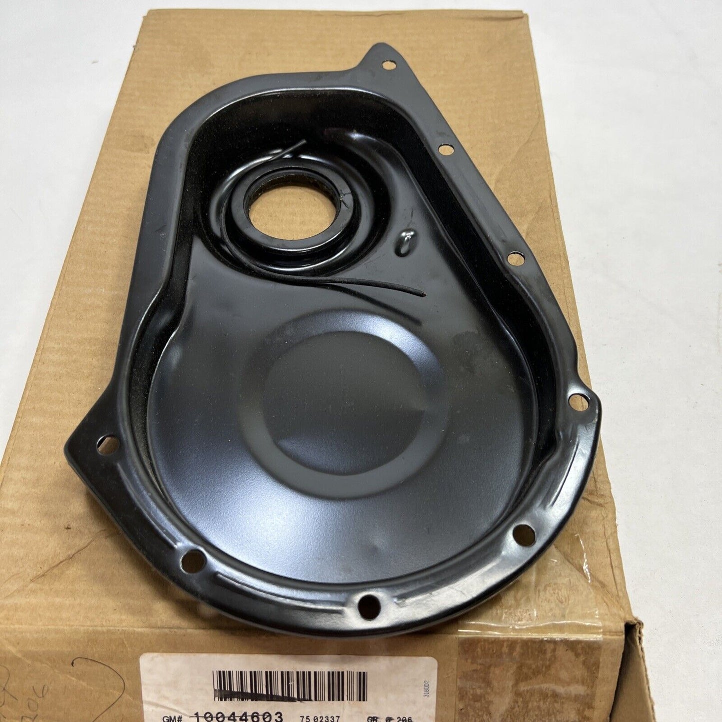 New OEM GM Chevy S10 GMC Sonoma Engine Cover Front 1984-93 10044603