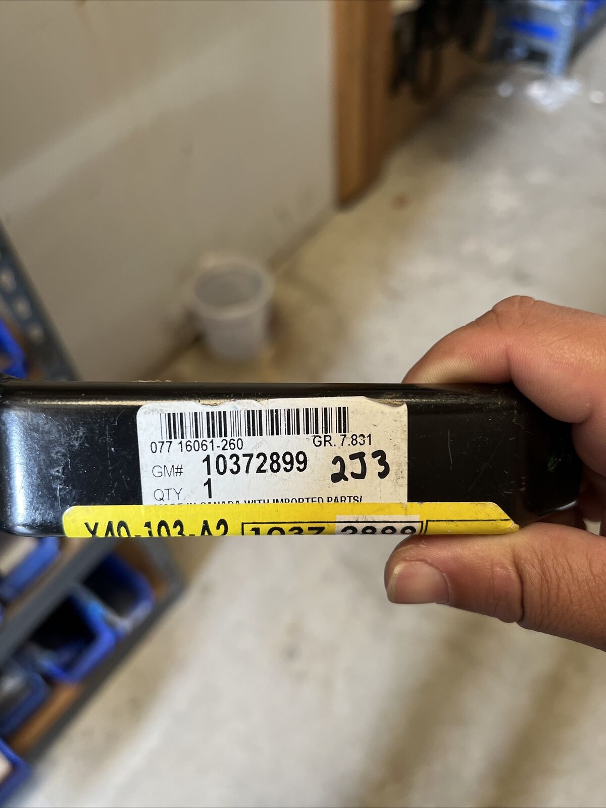 New OEM GM Rear Bumper Reinforcement Impact Bar Brace 10372899