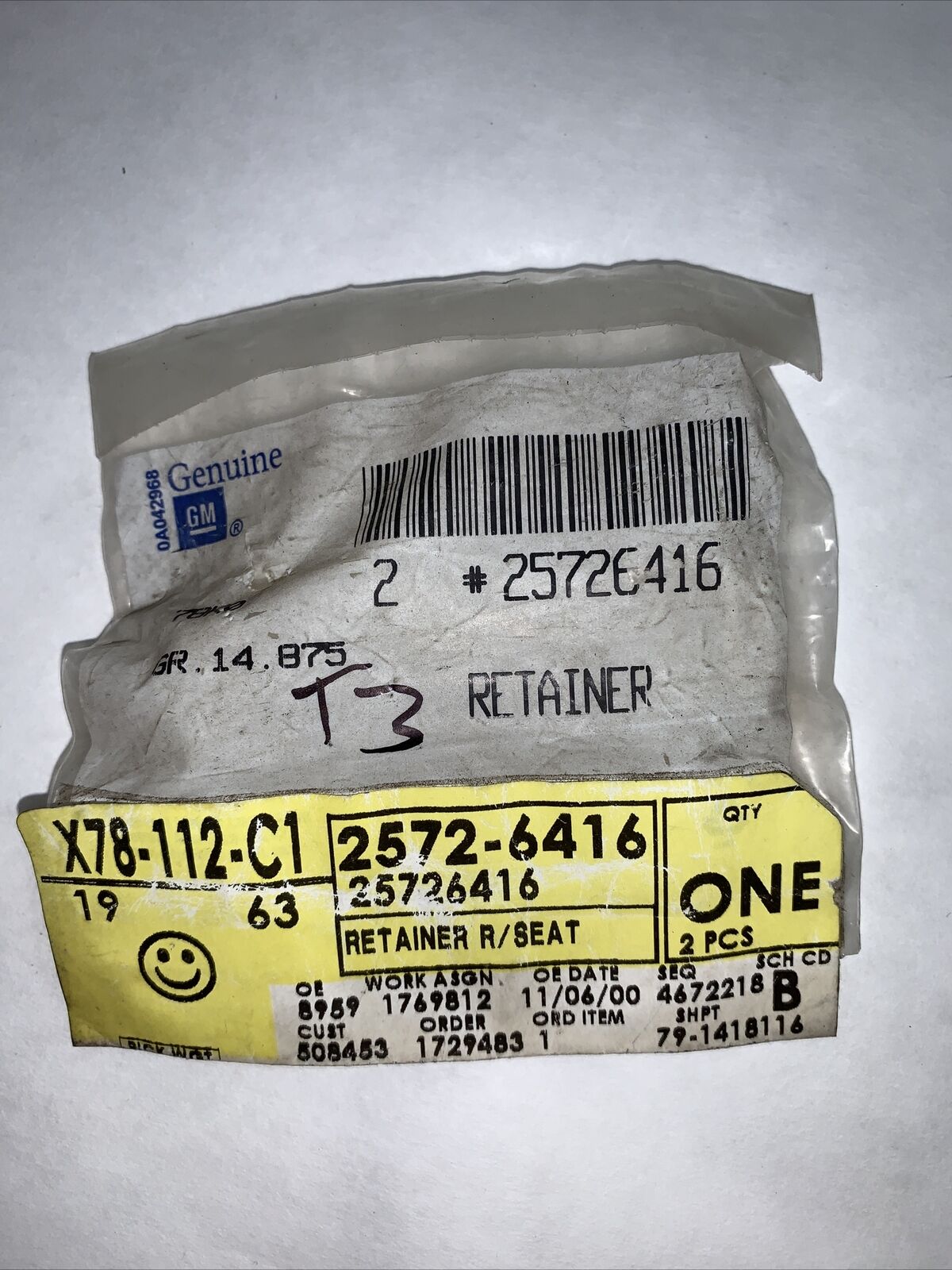 New OEM GM Retainer 25726416