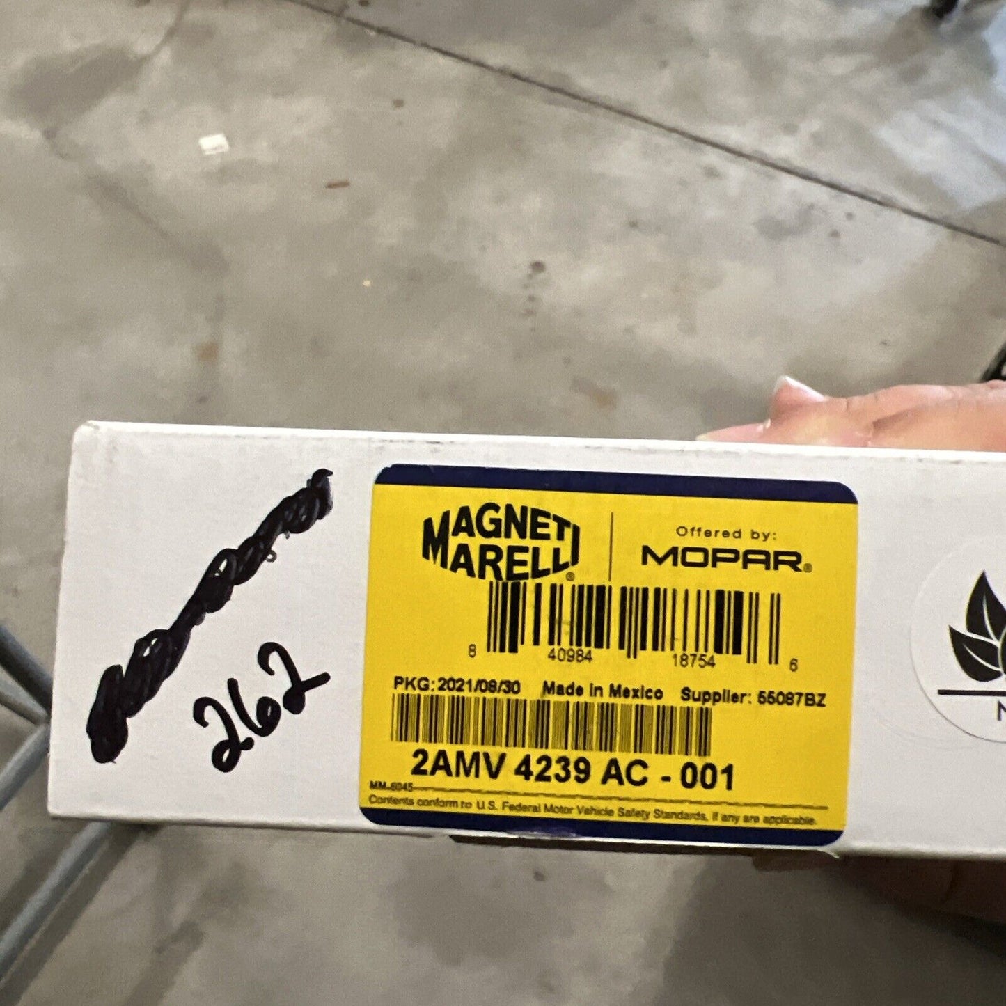 Genuine OEM Mopar Pad Rear Disc Brake Pad Kit 2AMV4239AC