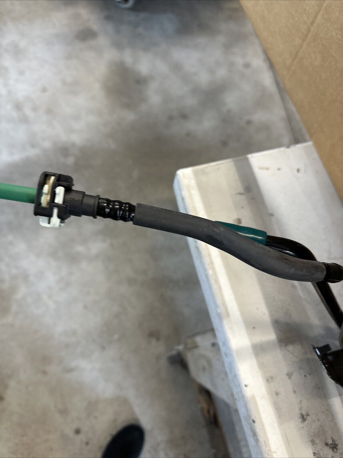 NEW Genuine OEM Ford Fuel Line Tube Assembly LC3Z9J338C