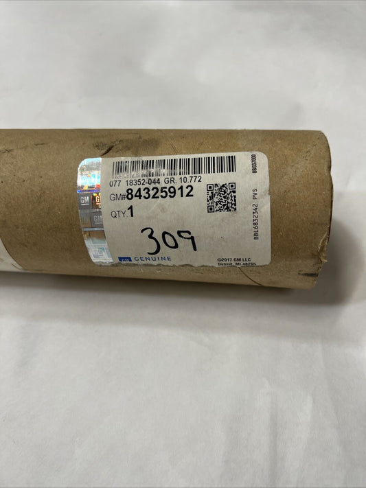 New OEM Genuine GM Chevrolet Impala 2014-2020 Belt Molding 17800115