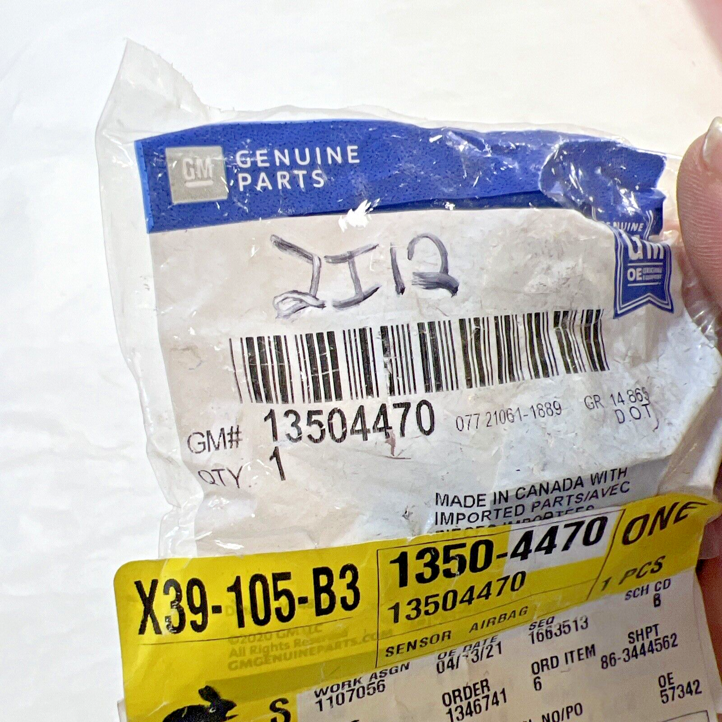 Genuine OEM GM Chevrolet Equinox Side Impact Sensor 2013-2021 13504470