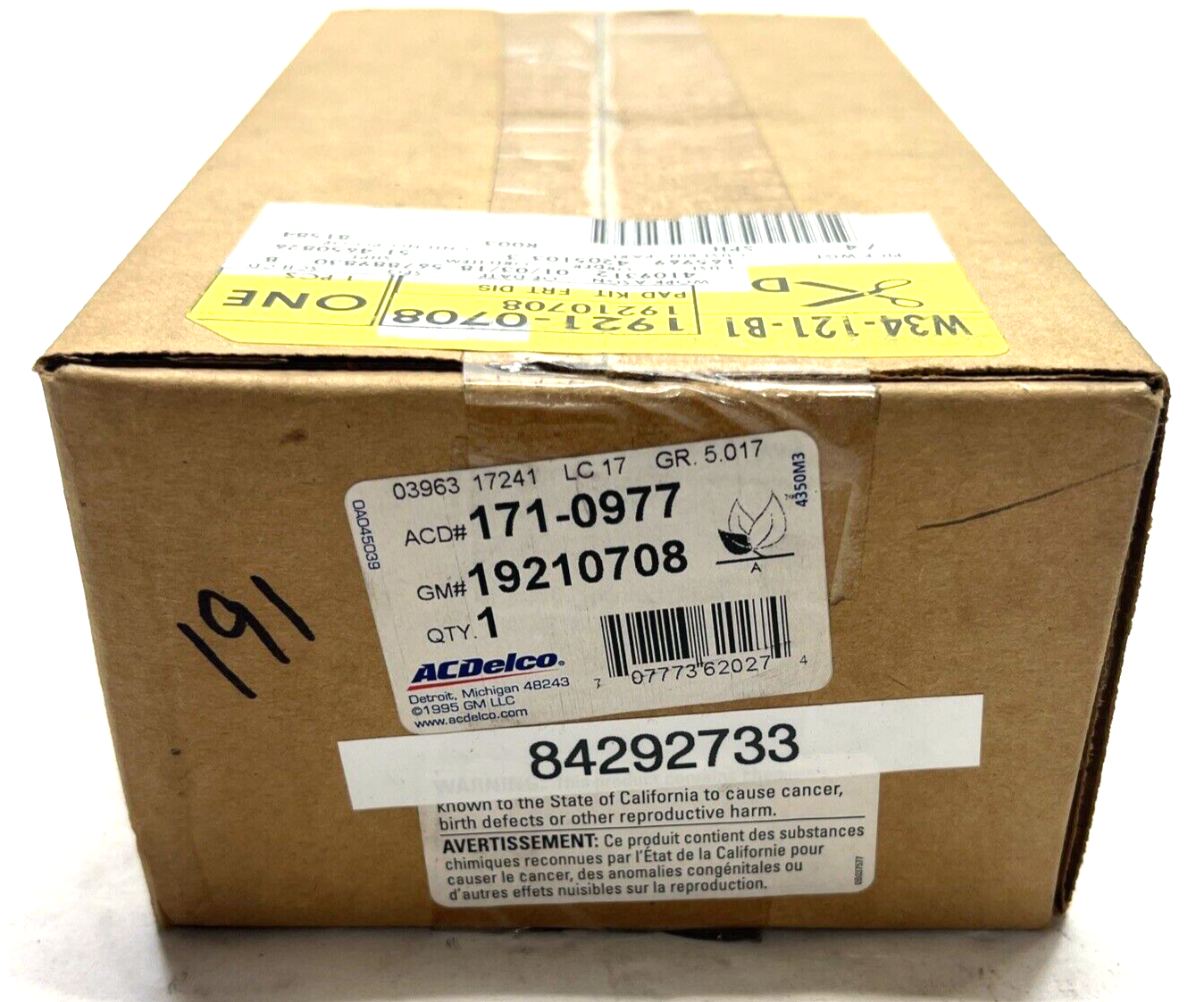 Genuine OEM GM ACDelco Savana 3500 Disc Brake Pad Set 03-17 19210708