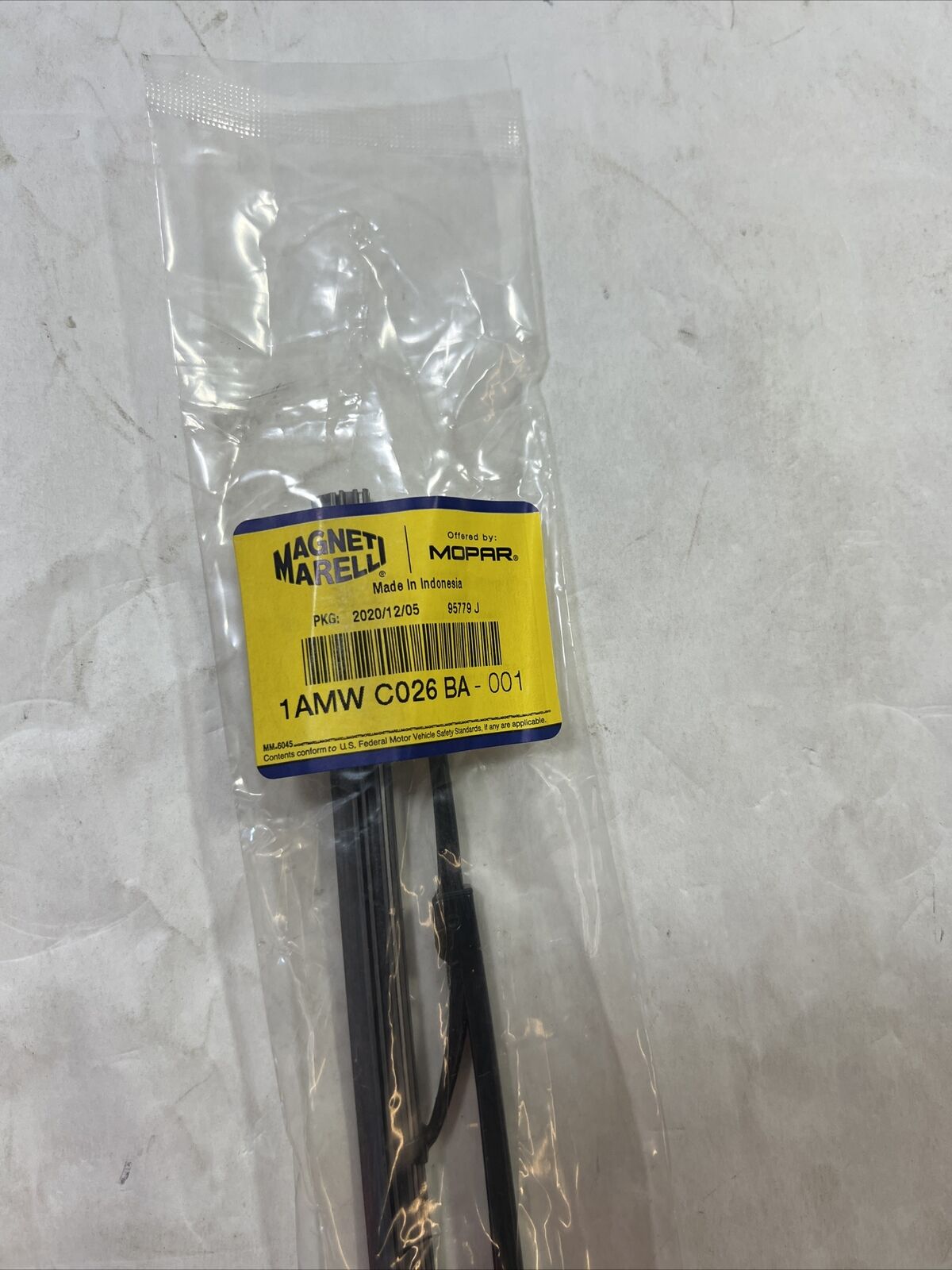 Genuine OEM Mopar Front Wiper Blade 1AMWC026BA