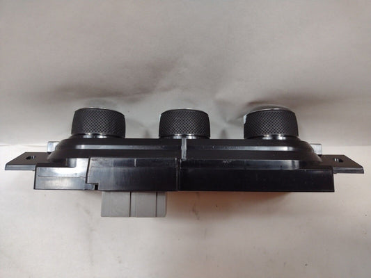 Genuine OEM Mopar Dodge Durango A/C And Heater - Auxiliary Control 68368988AC