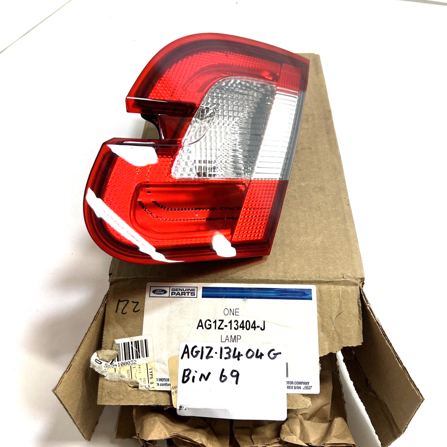 New OEM Genuine Ford Passenger Side Taurus Backup Lamp Light 10-12 AG1Z-13404-J