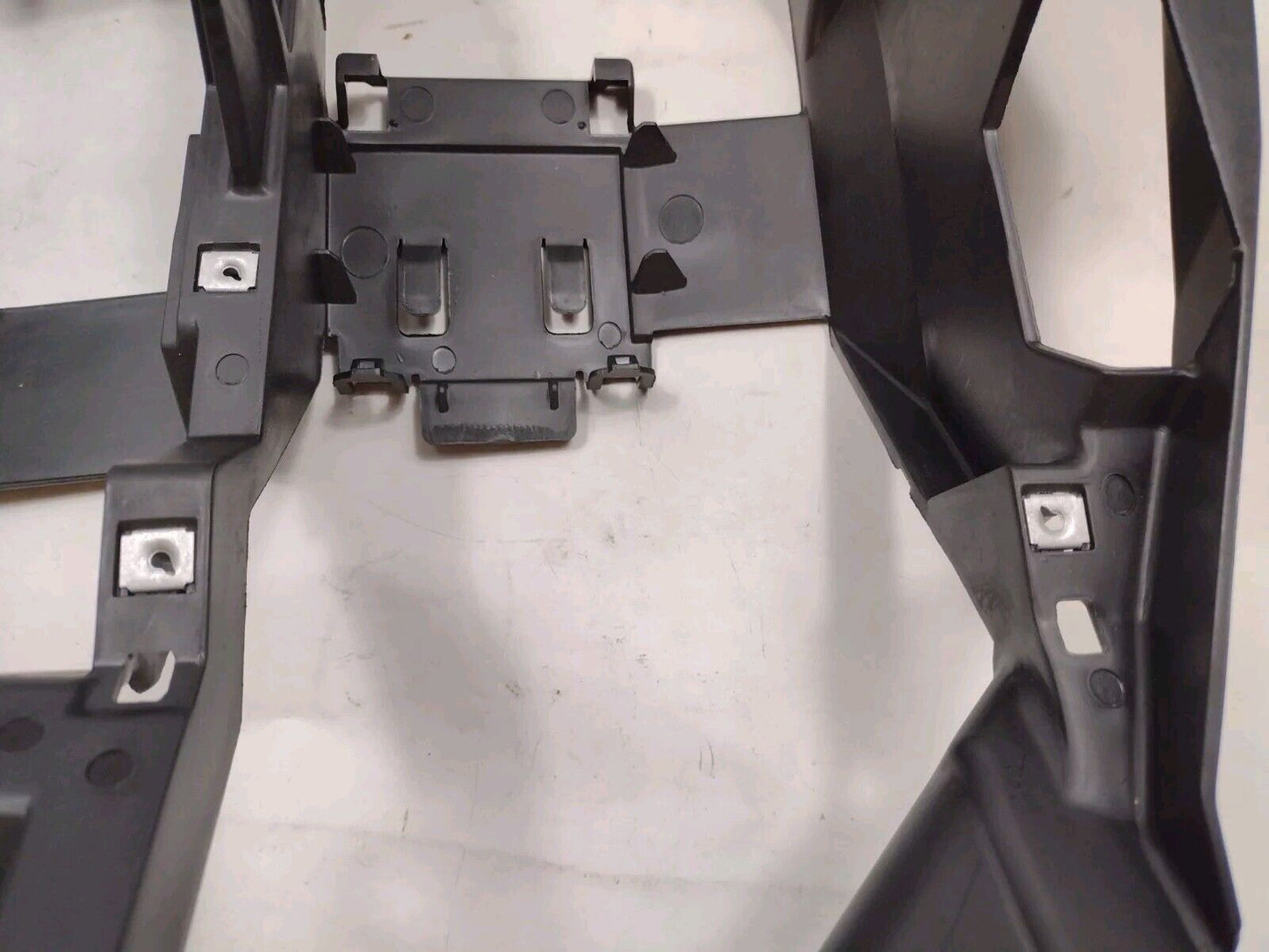 Genuine OEM GM Chevrolet Corvette Cadillac XLR Fuse Block Housing 05-13 10381891