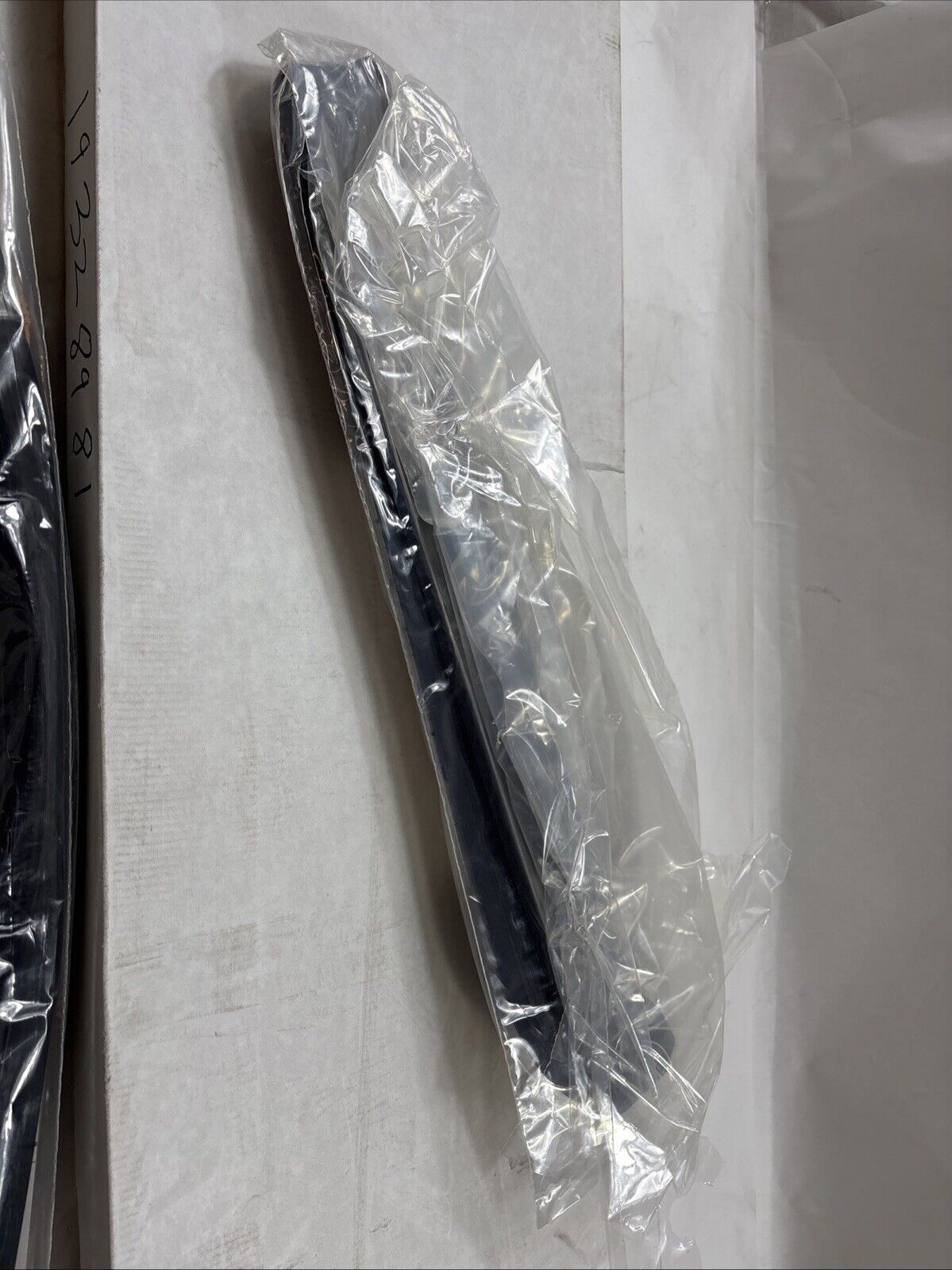 Genuine OEM GM Chevy Silverado 1500 Window Deflector Rain Guard 2014-19 19328981