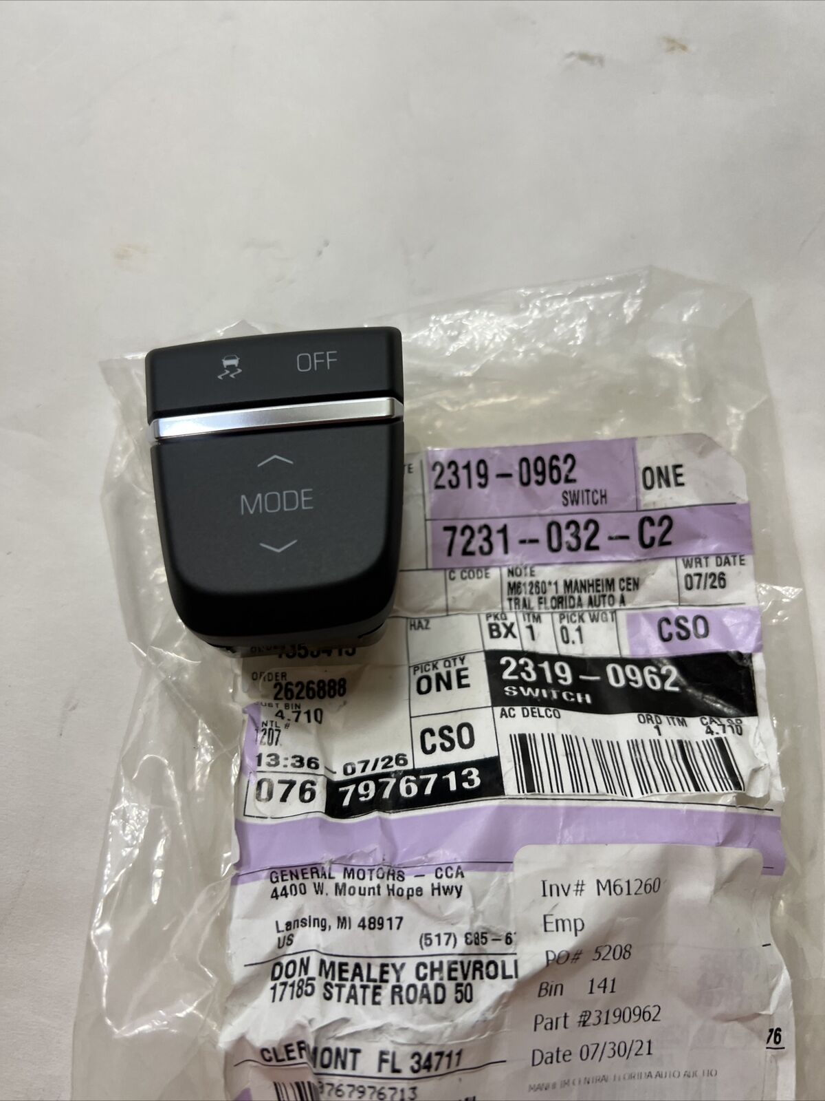 New OEM GM Cadillac CTS Center Console-Stab Cntl Switch 2014-2019 23190962