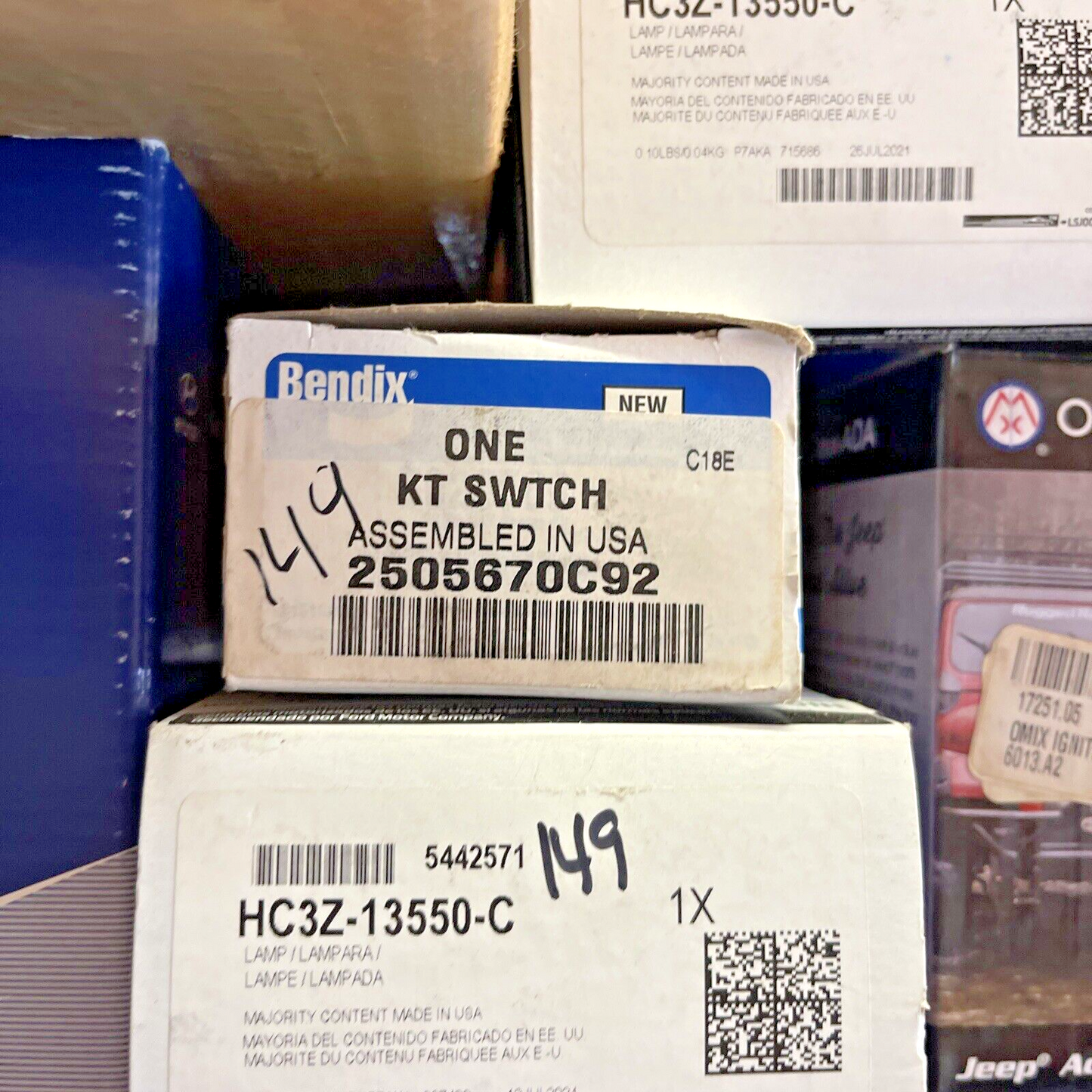 New OEM Genuine Air Pressure Switch for Navistar 2505850C2