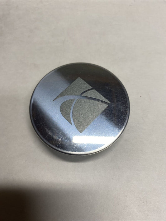 New OEM GM Saturn Wheel Cap Center Cap 5.858 17800092