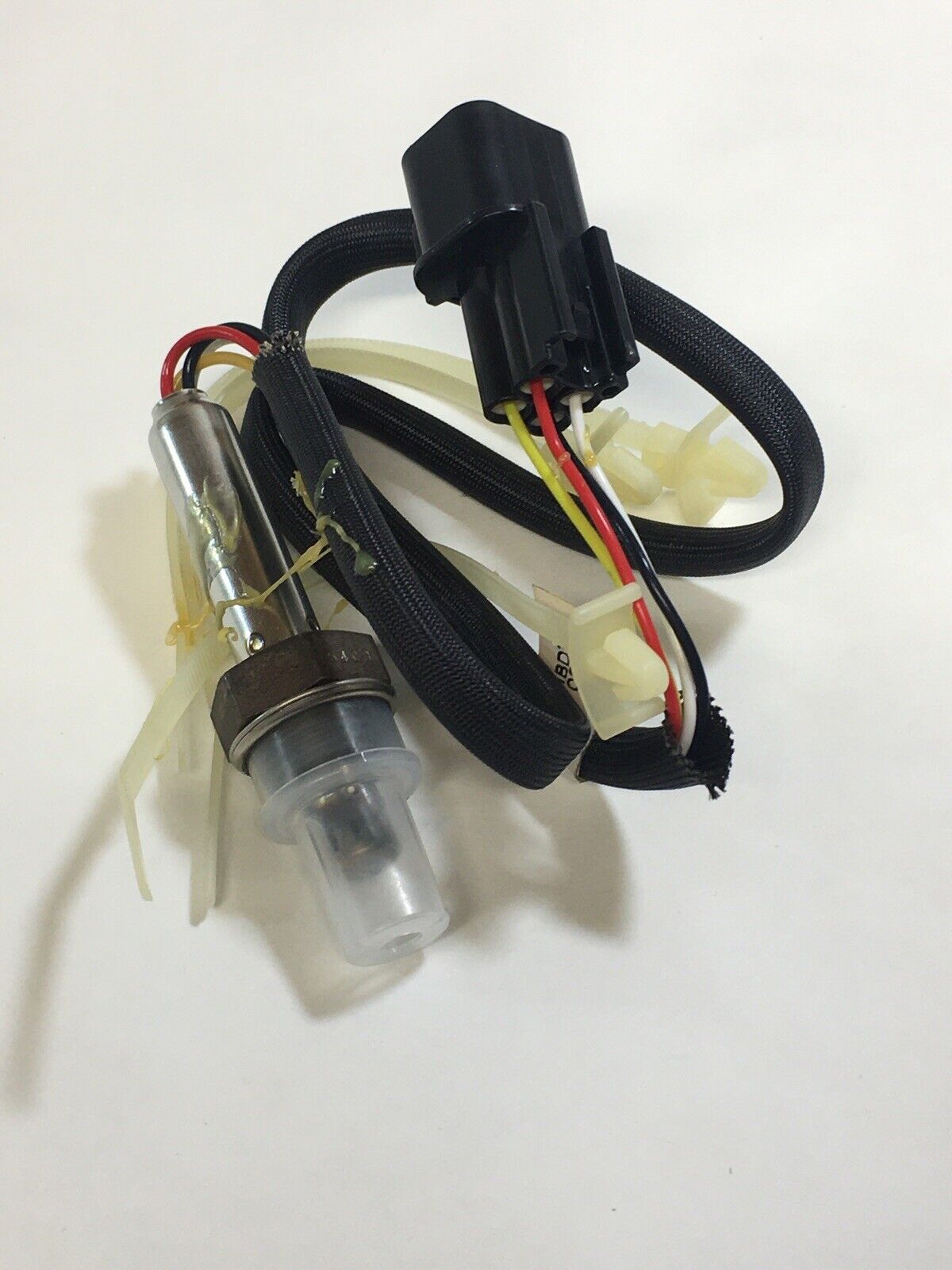 New OEM GM O2 Sensor Oxygen Sensor  ACDelco Professional  213-3122 19107466