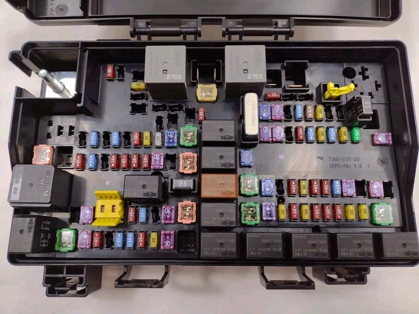 Genuine OEM Mopar Dodge Durango Intelligent Power Distribution Center 68251629AD