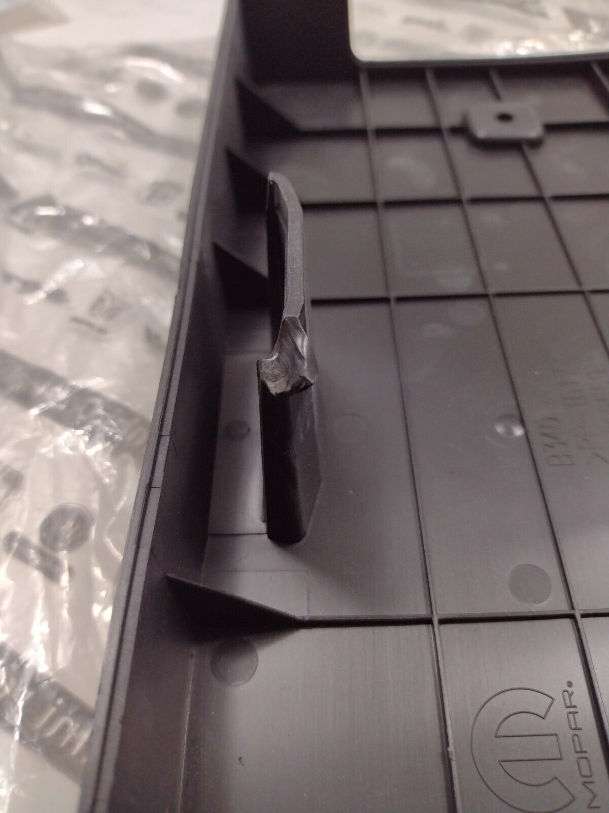 Genuine OEM Mopar Fiat 500X License Plate Bracket 2019-2020 68440122AA