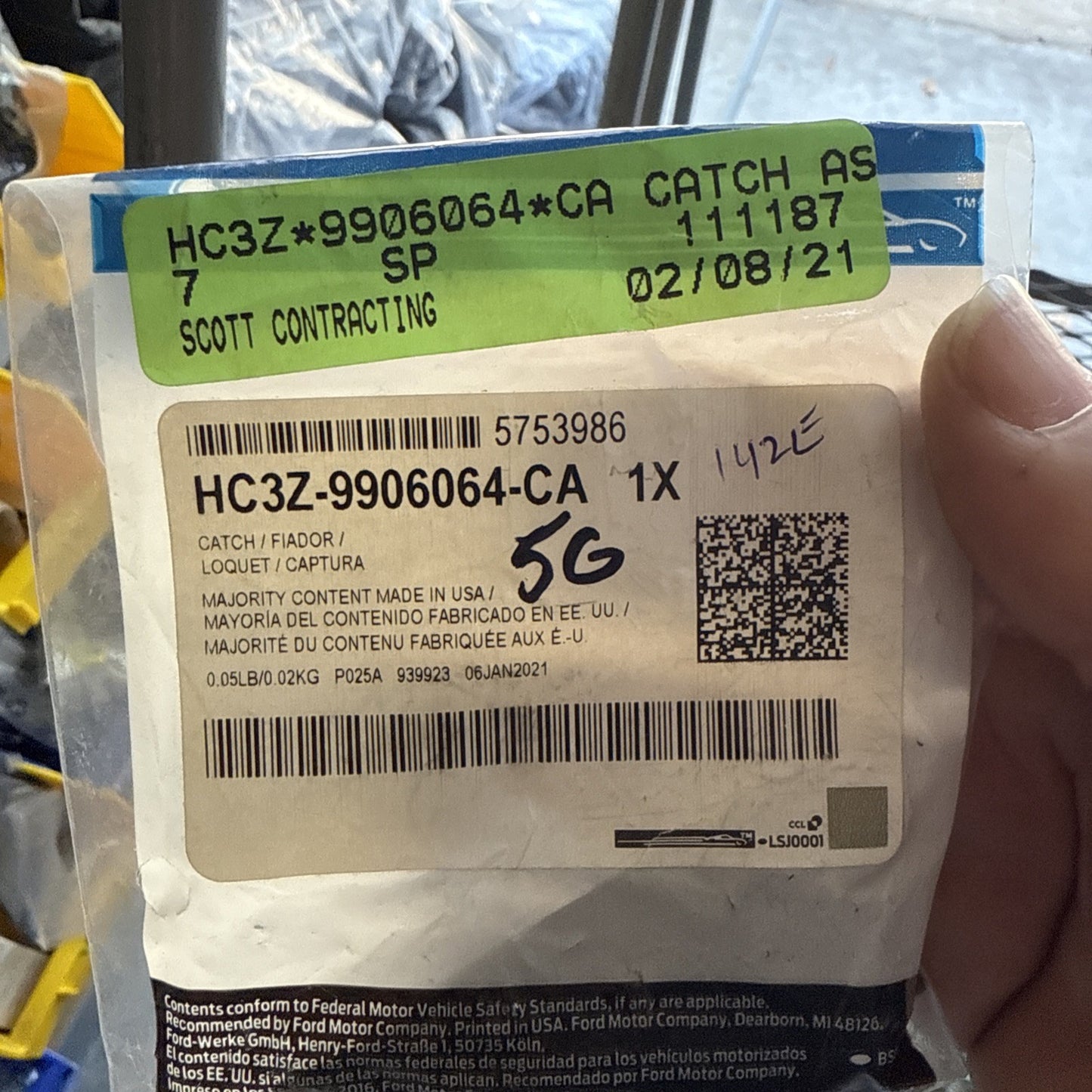 47301218