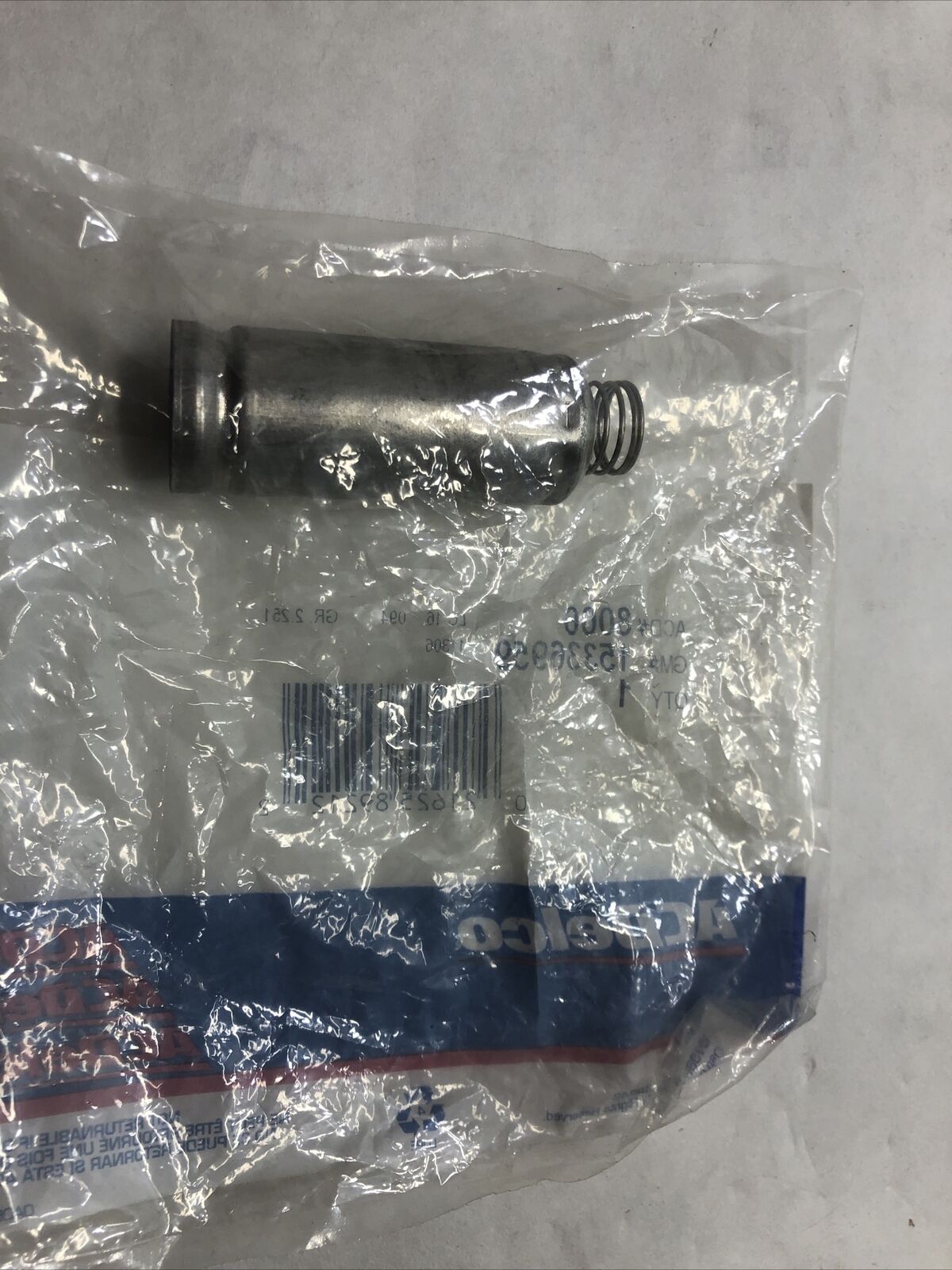 New OEM 2000-2015 GM Chevrolet Hummer Left Right Spark Plug Wire Shield 19329681