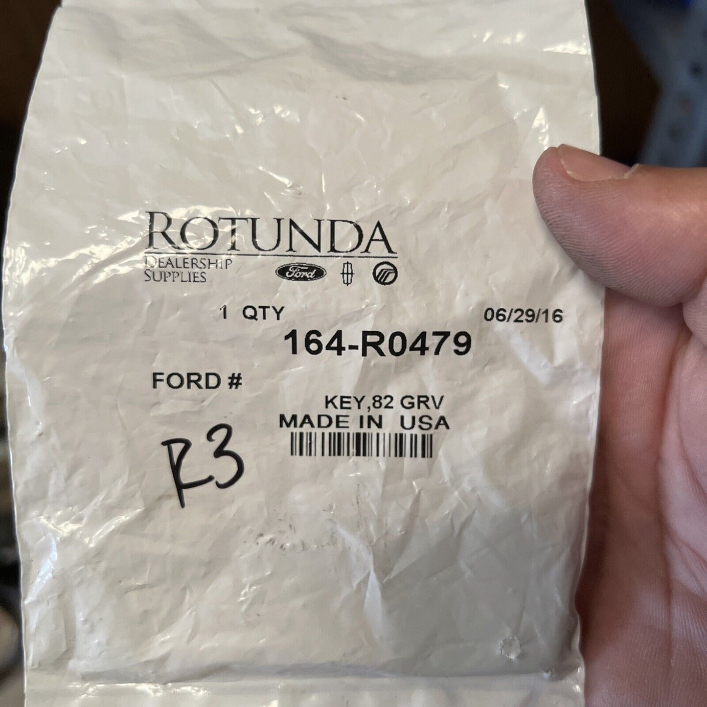 New OEM Ford Key 164R0479