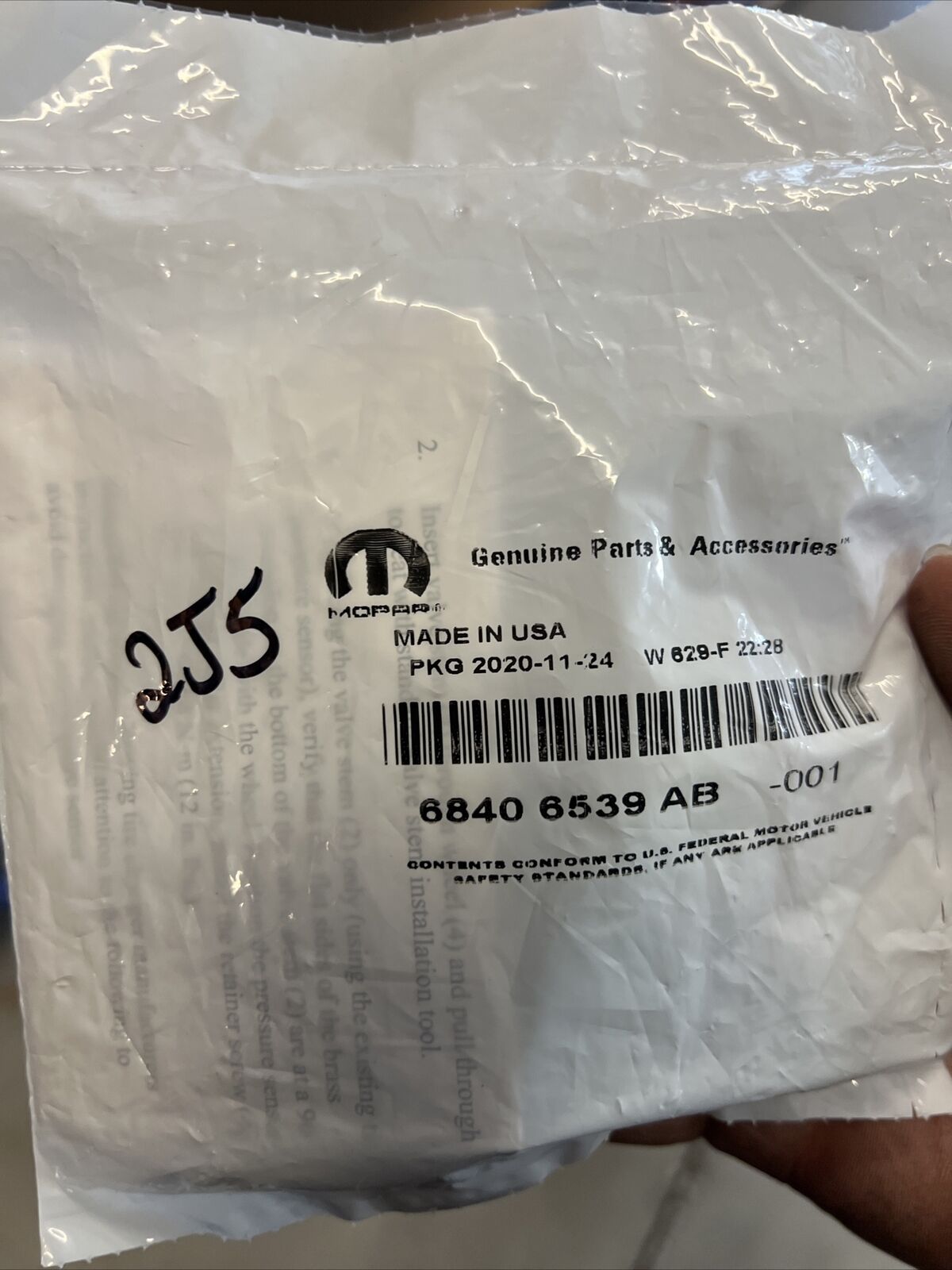 Genuine OEM Mopar 1500 Classic Tire Pressure Sensor TPMS 2020 68406539AB