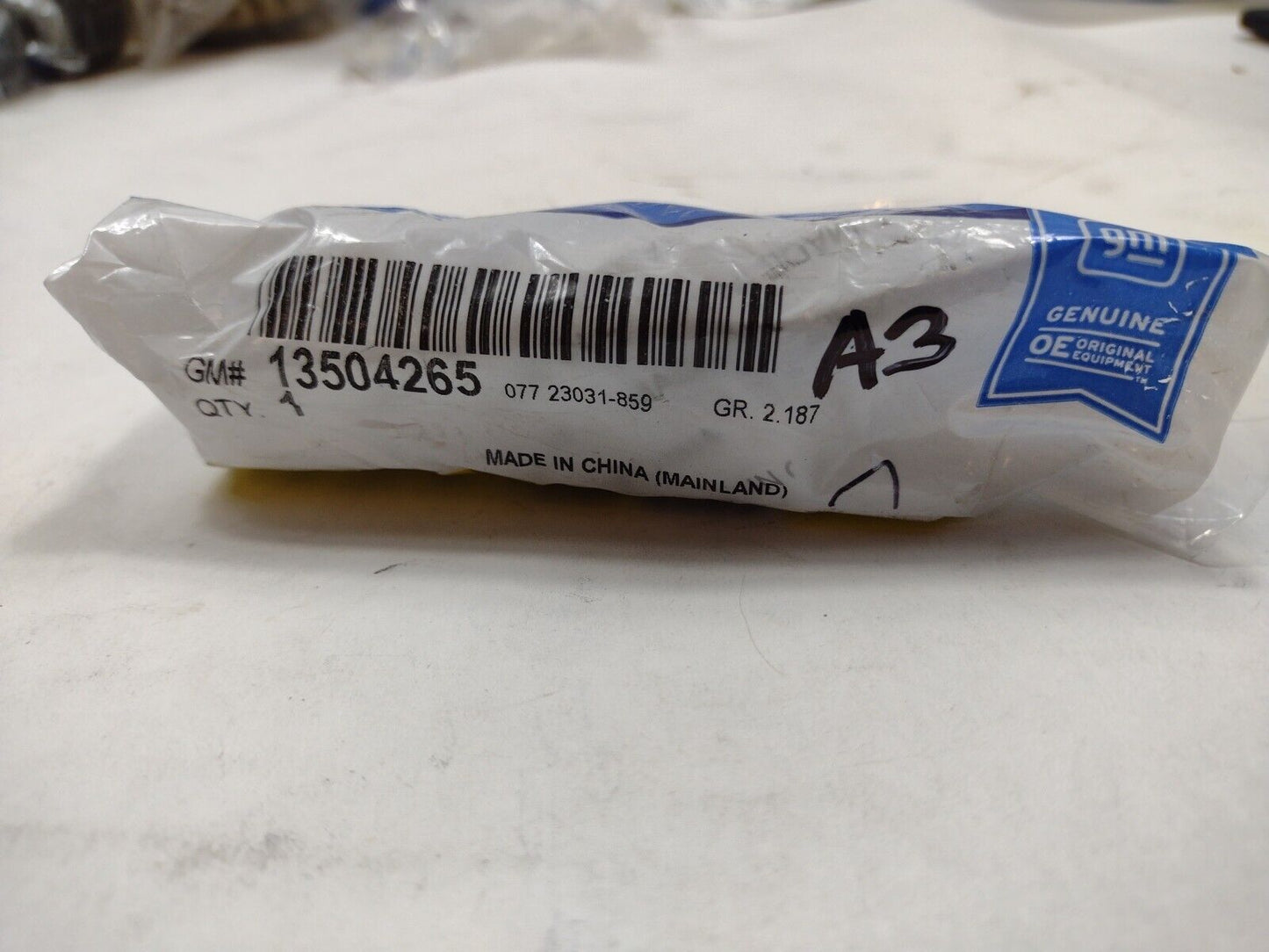 Genuine OEM GM Chevy Trax Ignition Key 2015-2016 13504265