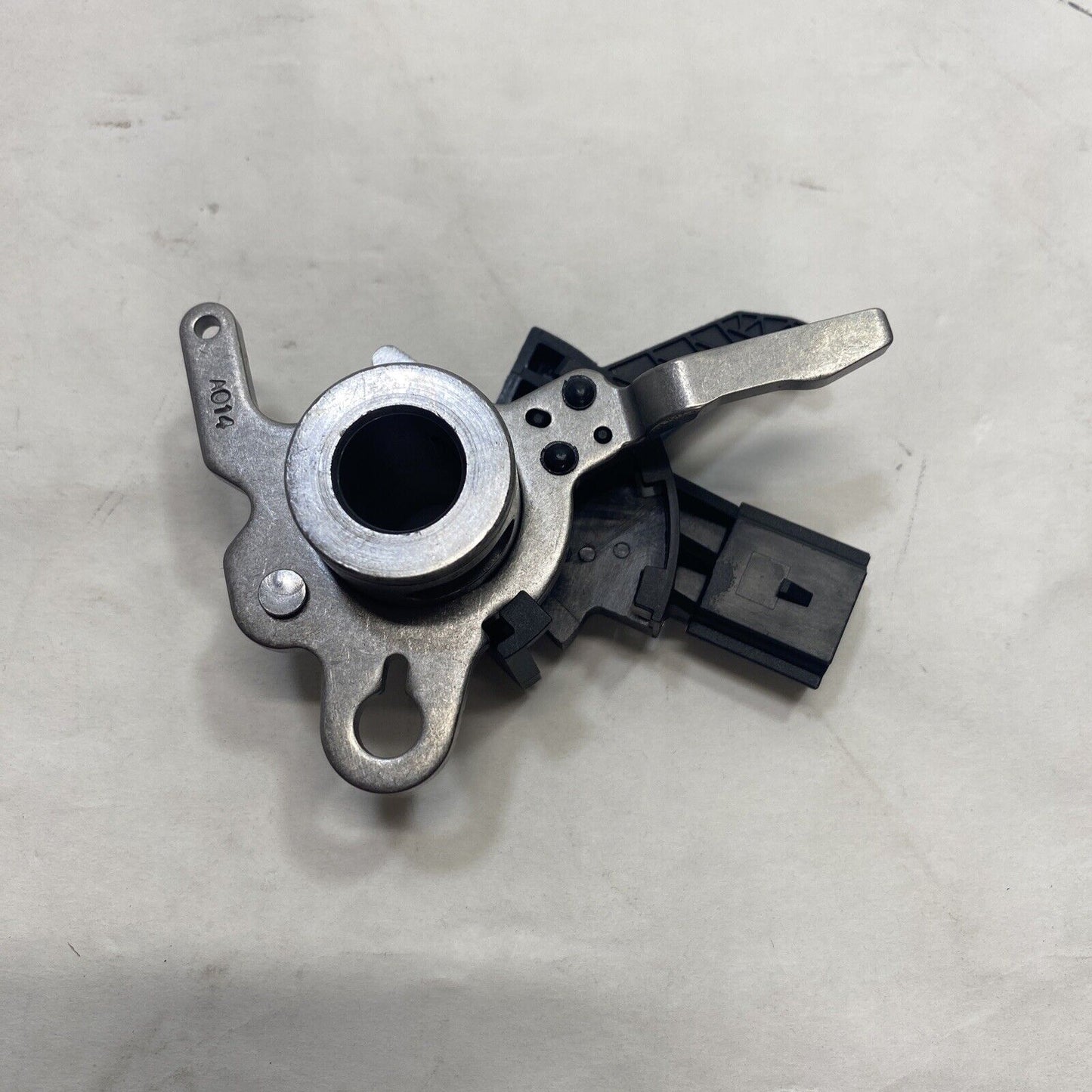 New OEM Ford Escape Sensor 1.5L Assembly 2020 J1KZ-7H557-C