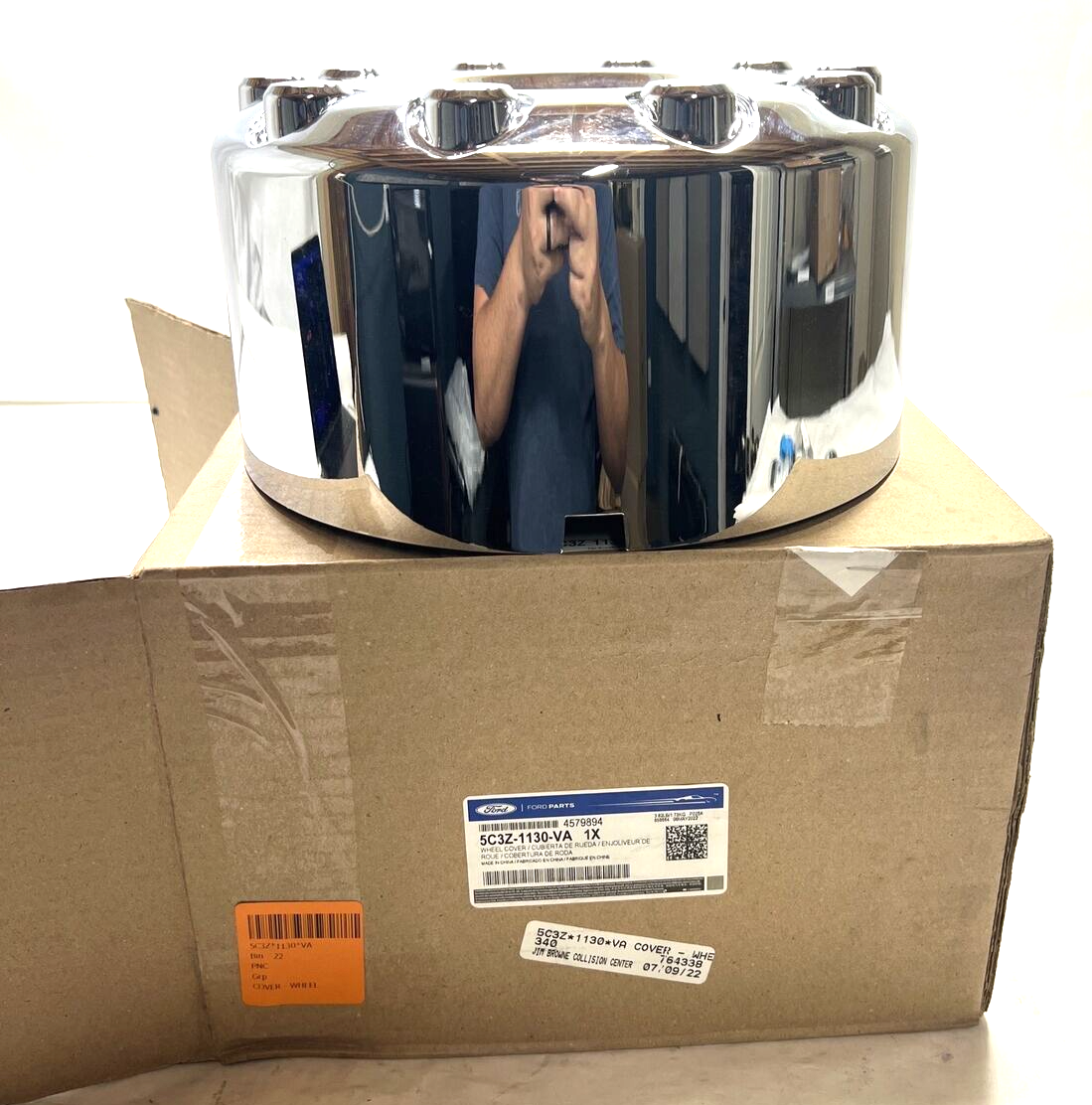 New OEM Genuine Ford F-250 Super Duty 2011-2016 Rear Wheel Center Cap 5C3Z1130VA