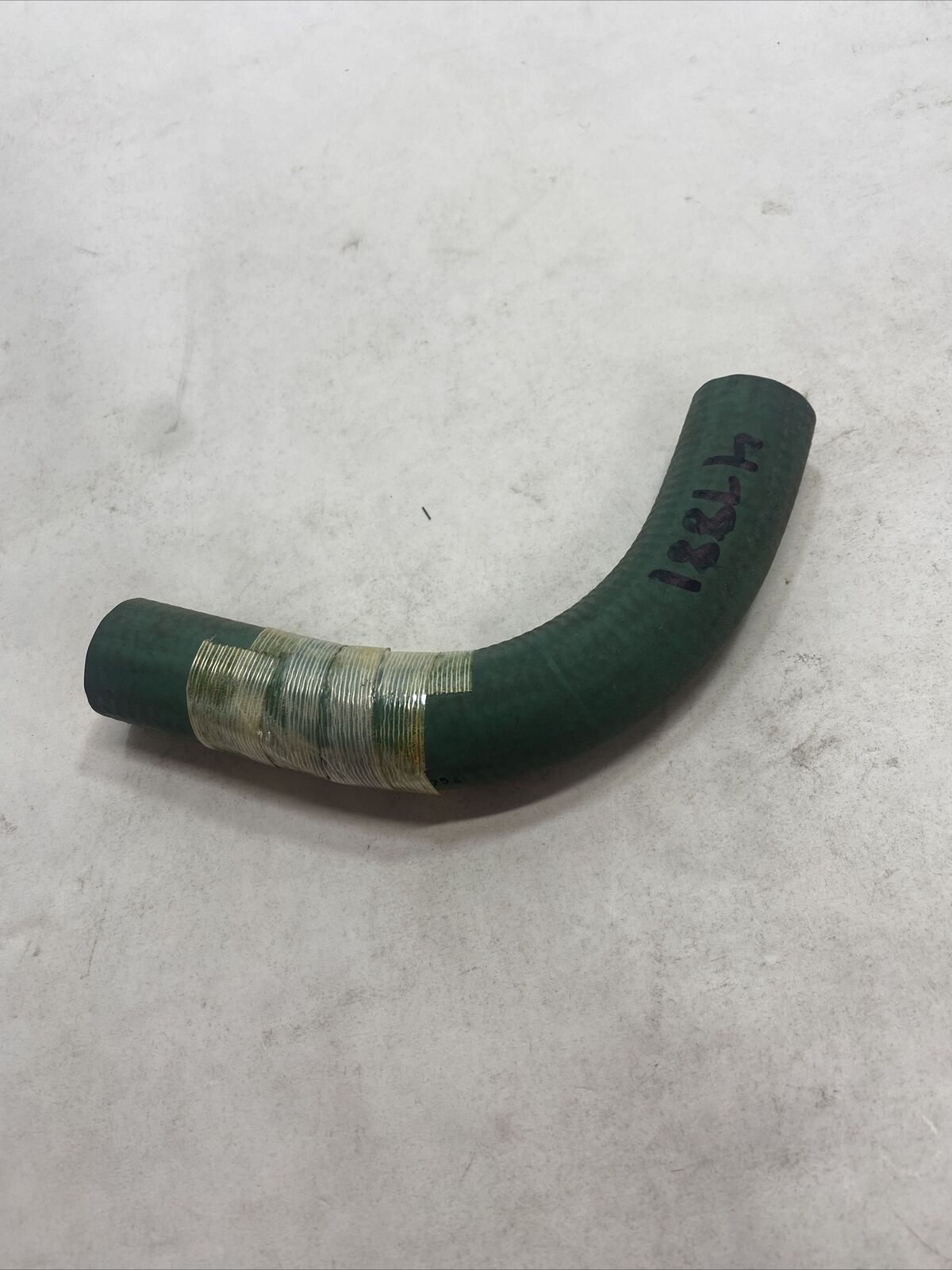 New OEM John Deere Original Equipment Hose R113491