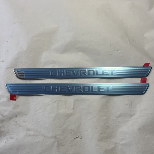 Genuine OEM GM Chevrolet Front Door Stainless Steel Sill Plates 16-24 23248217