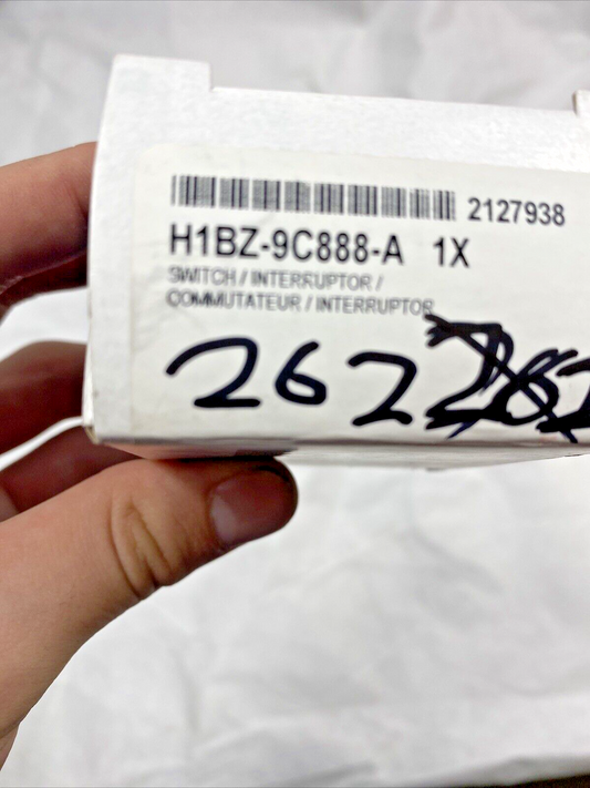 Genuine OEM Ford Transit-150 250 350 Right Steering Wheel Switch H1BZ9C888A