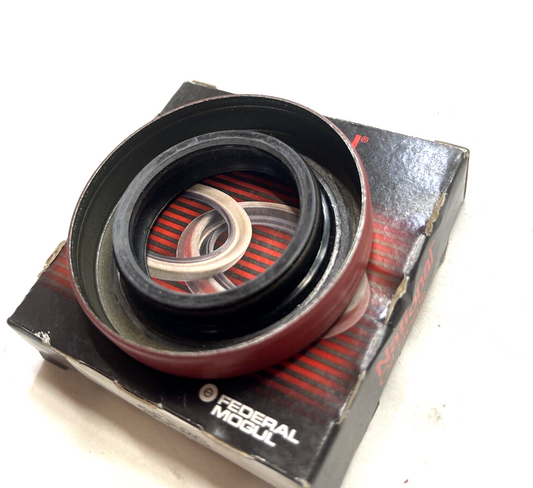 New OEM Genuine Nissan Timken National Oil Seal And Bearing 8660s