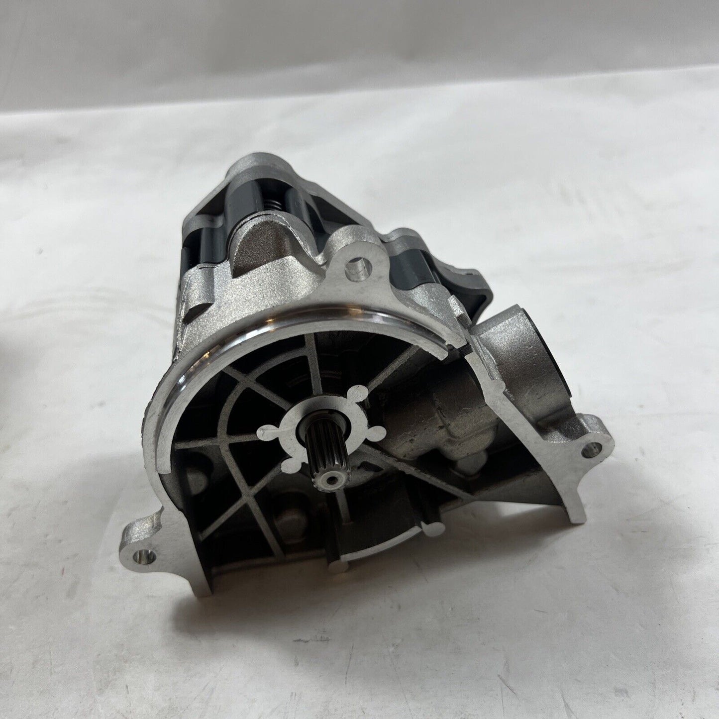 NEW Genuine OEM Ford Pump Assembly Oil K2GZ7A103A